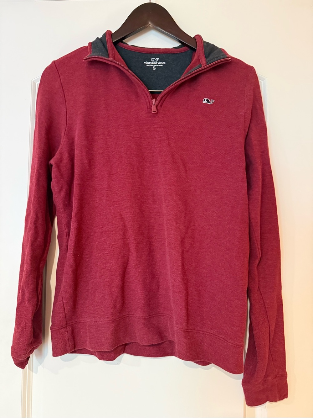 Vineyard Vines Boys Quarter-Zip Pullover in Deep Red Youth Size XL